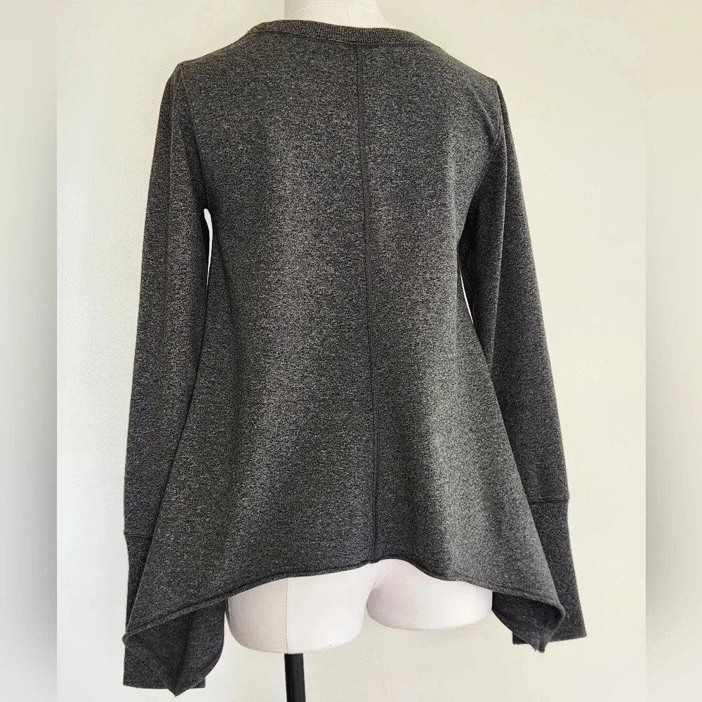 || LULULEMON || crew neck sweatshirt, waist length - Picture 7 of 8